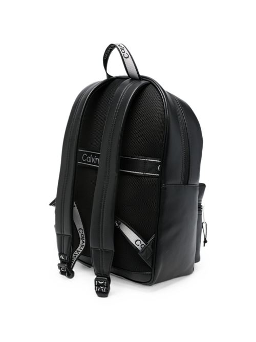 Zaino uomo Calvin Klein nero in ecopelle con logo frontale Calvin Klein | LV04D3417GUB1